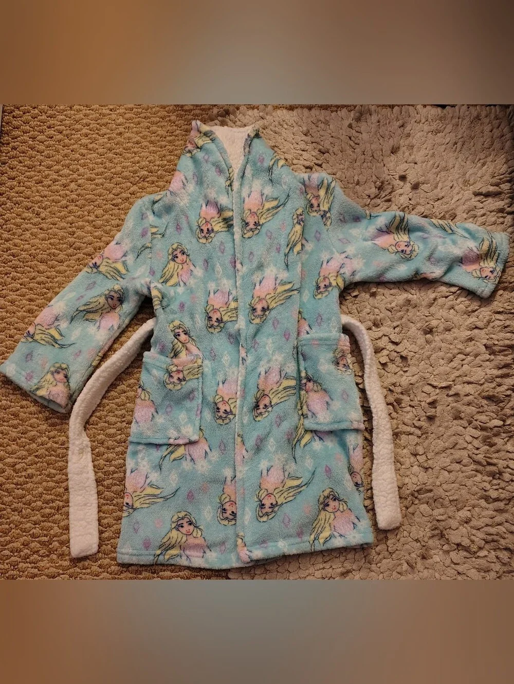 Disney Frozen Pastel Plush Robe in Light Blue and Cream